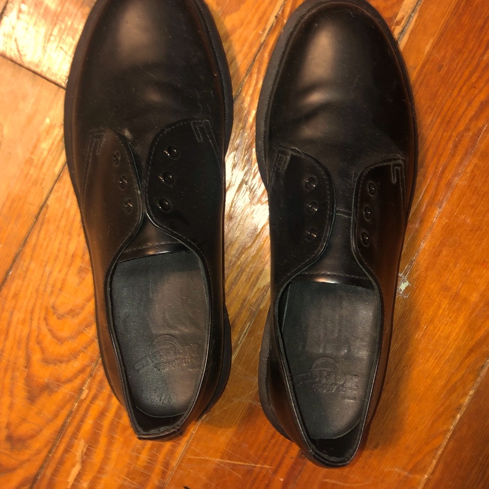 REAL DOC MARTENS